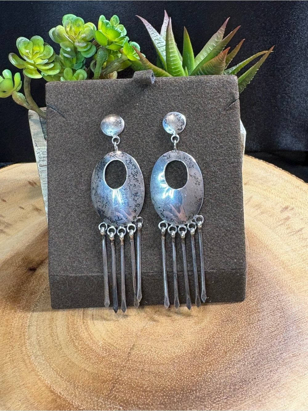Vintage GB Sterling Silver Oxidized Oval Dangle Earrings - Silver 🩶
